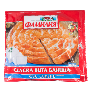 Familia pie with cheese